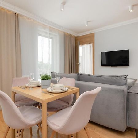 Apartament Z Tarasem W Centrum Swinoujscia By Noclegi Renters Świnoujście Exterior foto