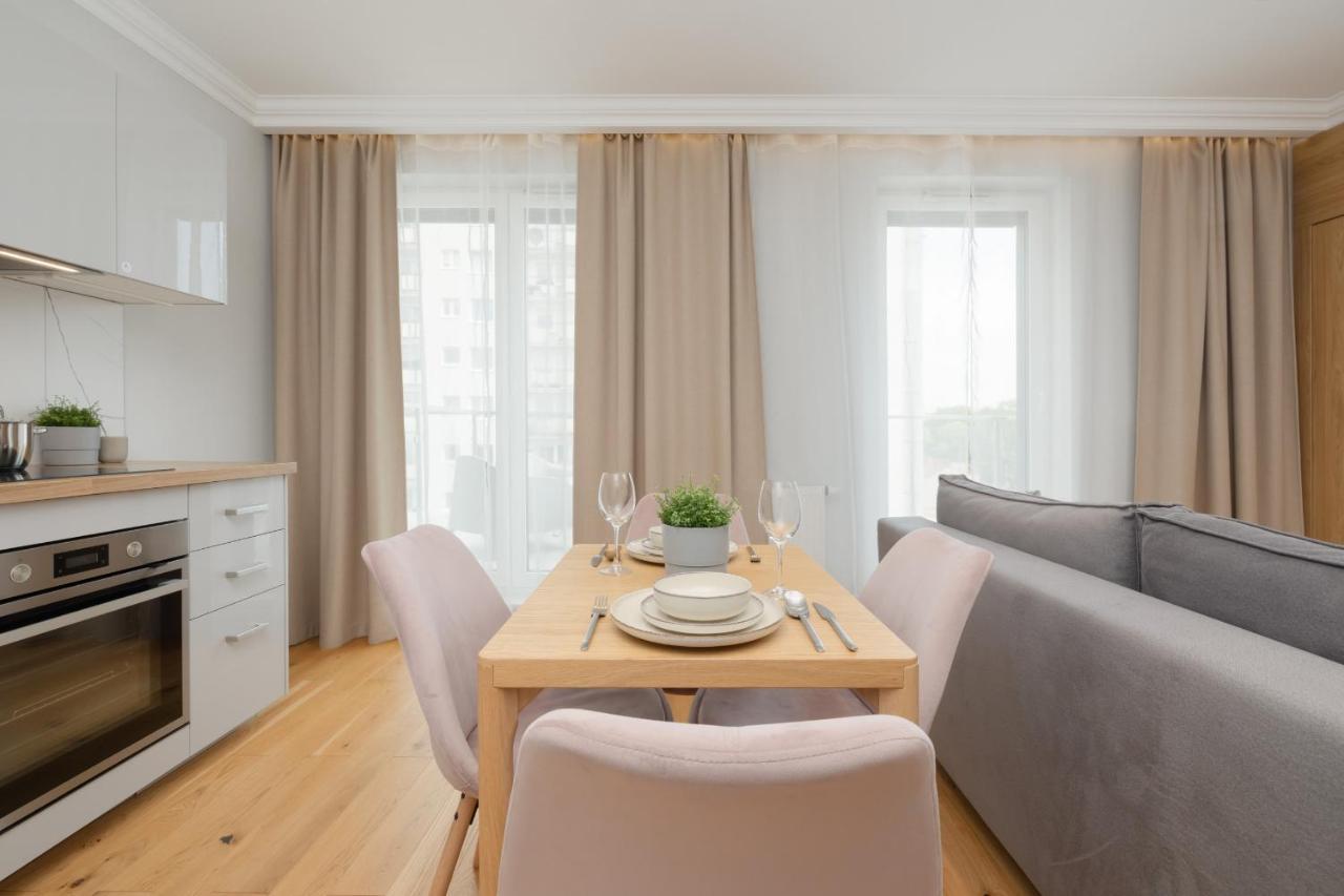 Apartament Z Tarasem W Centrum Swinoujscia By Noclegi Renters Świnoujście Exterior foto
